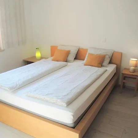 1-bedroom *